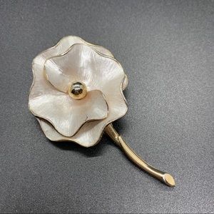Vintage Gold & Abalone Shell Flower Brooch